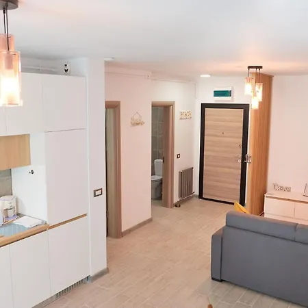 Opal Luxury 91 N Pool * Năvodari