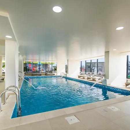 Opal Luxury 91 N Pool Navodari