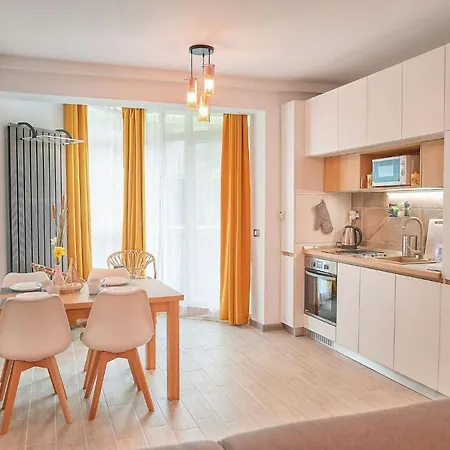 Opal Luxury 91 N Pool