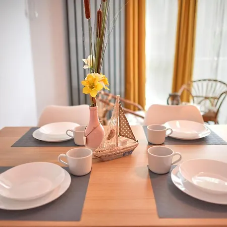 Opal Luxury 91 N Pool * Năvodari