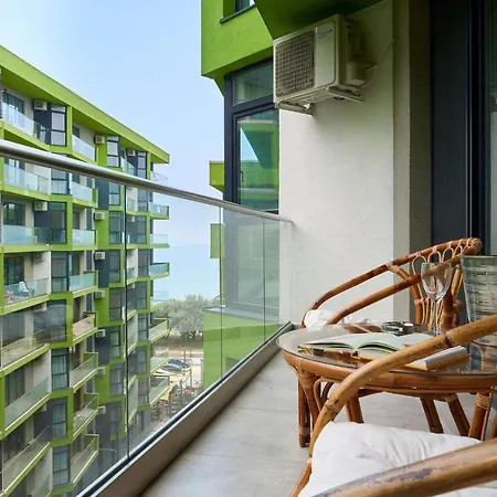 Opal Luxury 91 N Pool Navodari