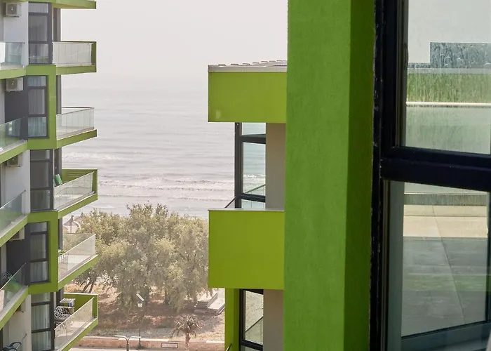 Opal Luxury 91 N Pool * Năvodari